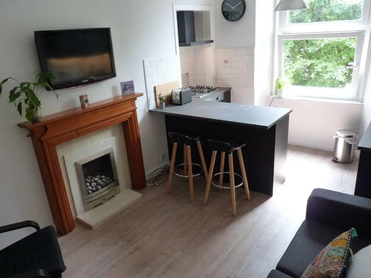 Downfield Place - Bright Edinburgh Flat 15 Minutes To Princes St Lejlighed 0*,  Storbritannien